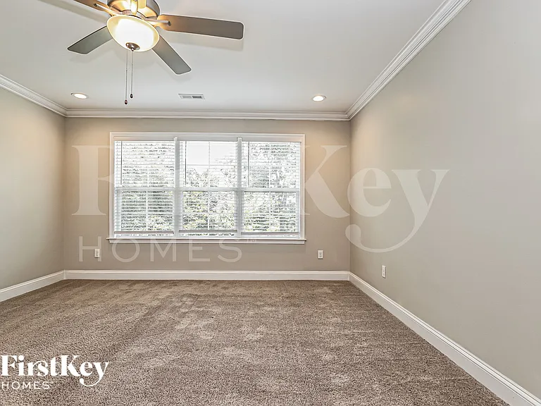 350 Prescott Dr — Photo 11