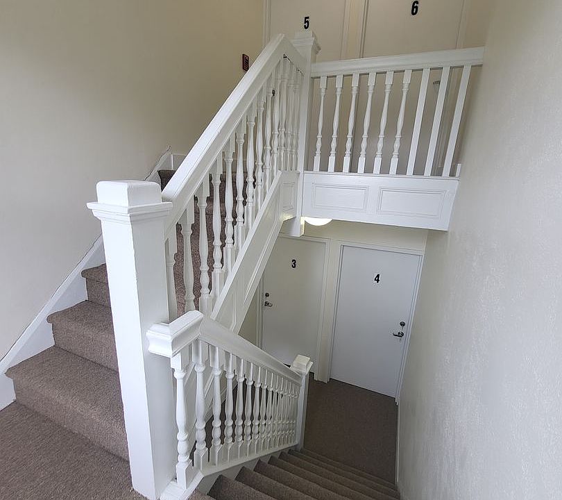 1st image of 225 Park Ave APT 1