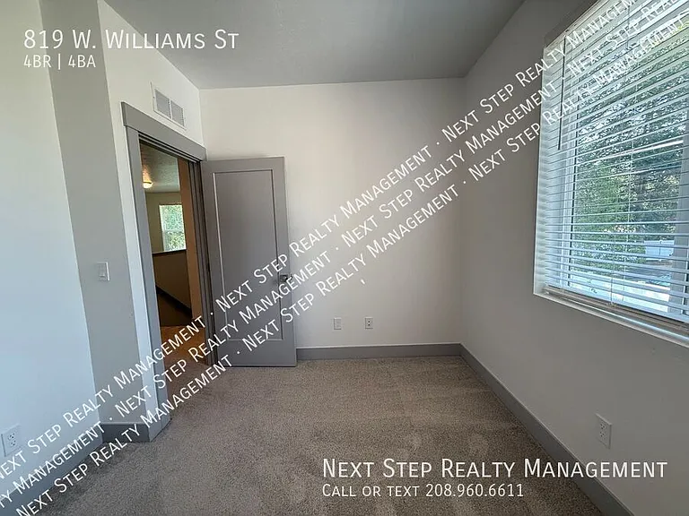 819 W Williams St — Photo 16