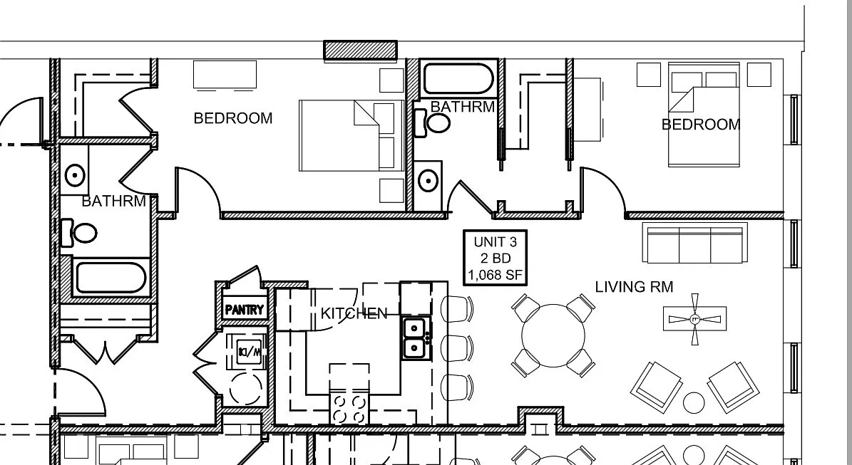 2430 Emerald Pl — Photo 4