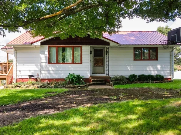 275 Ward Dr, Wintersville, OH 43953