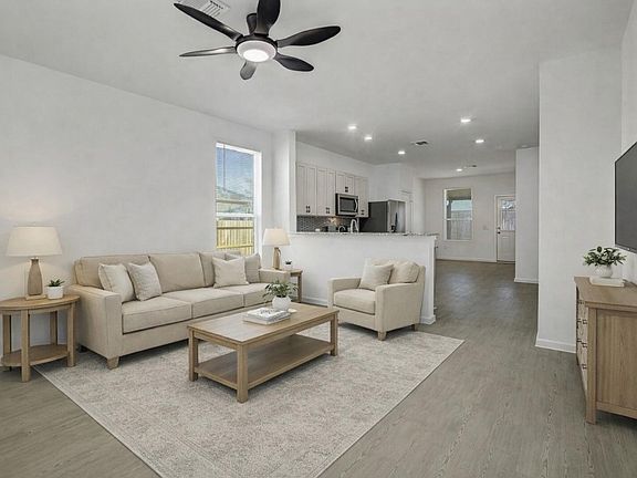 5th image of 519 Louis Ln