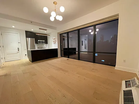 Rented by E Realty International Corp | media 50