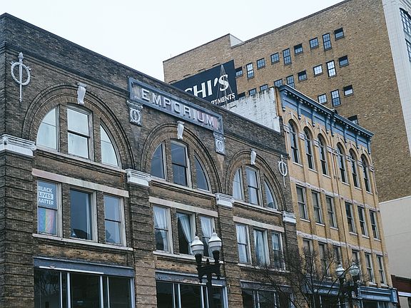 4th image of 112 Gay St S #11163090