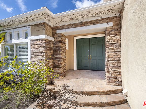 3rd image of 18509 Marblehead Way