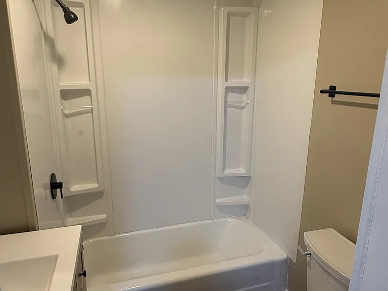 211 Gallagher Ave #211 — Photo 12