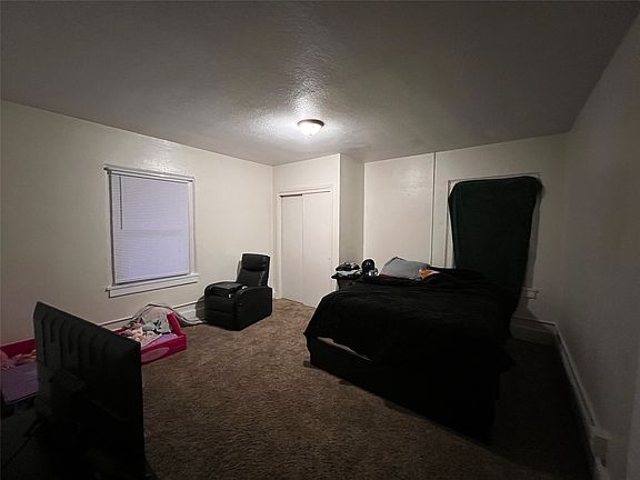 5th image of 3516 SW 9th St