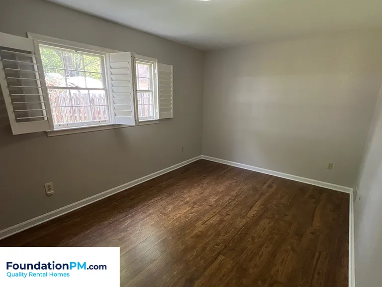 2608 Abercorn Cv — Photo 8