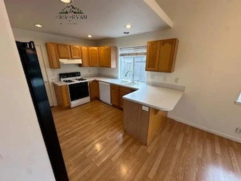 495 Emily Ln — Photo 6