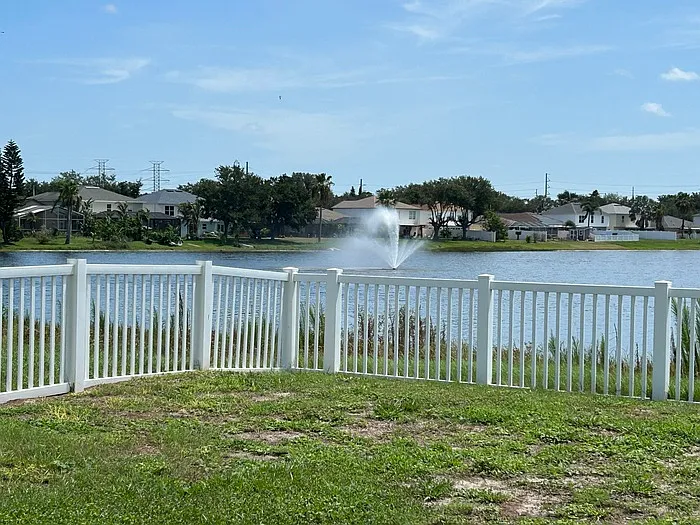 12627 Lake Vista Dr — Photo 20