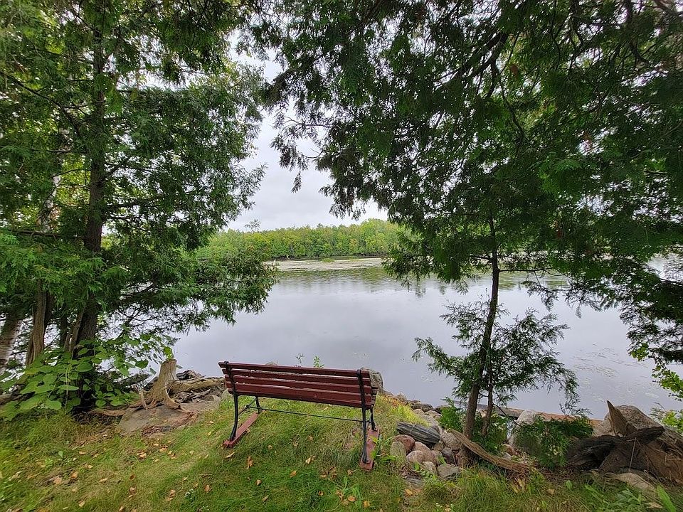 8265 Coffey Ln, Oconto Falls, WI 54154 MLS 50274413 Zillow