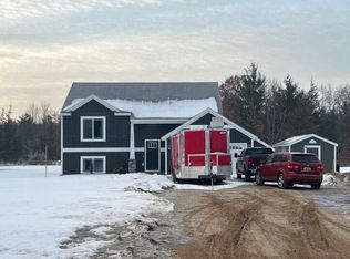 4250 E Croton Dr, Newaygo, MI 49337