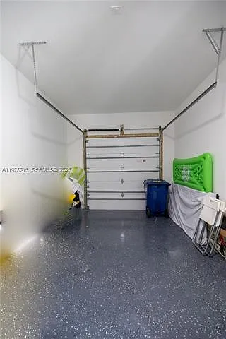 8850 NE 8th Ct — Photo 8
