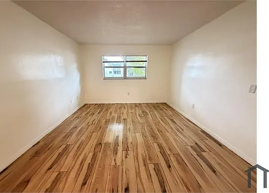 6503 Winfield Blvd #D-111 — Photo 21