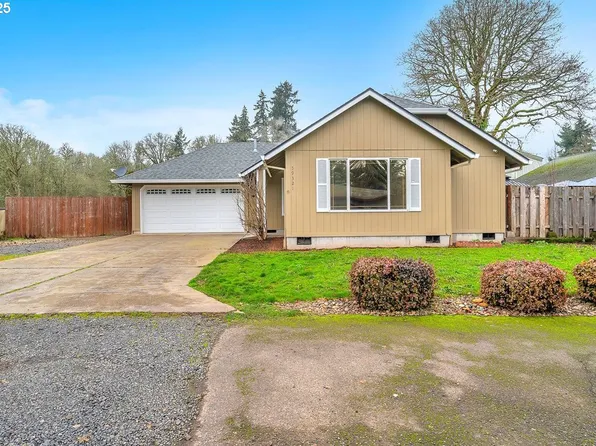 59321 Cherrywood Dr, Saint Helens, OR 97051