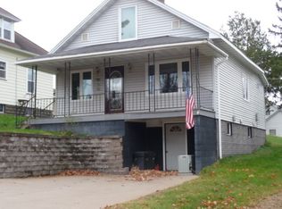 290 Silver St, Ishpeming, MI 49849