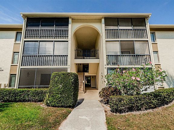 3rd image of 3101 Lake Pine Way APT G3