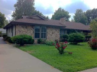 1756 E Lark St, Springfield, MO 65804