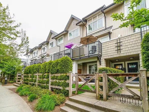 2450 161a St #98, Surrey, BC V3Z 8K4