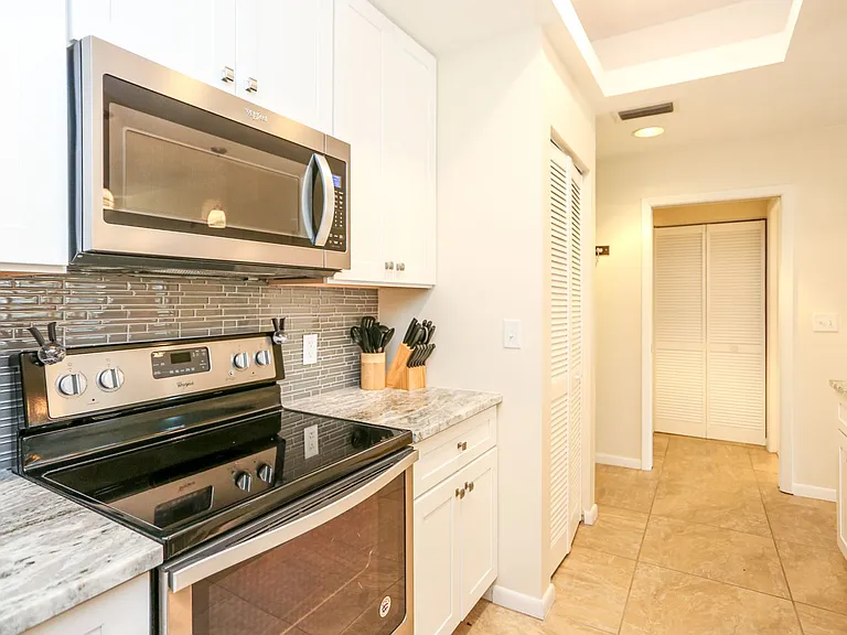 3611 Wild Pines Dr #202 — Photo 6