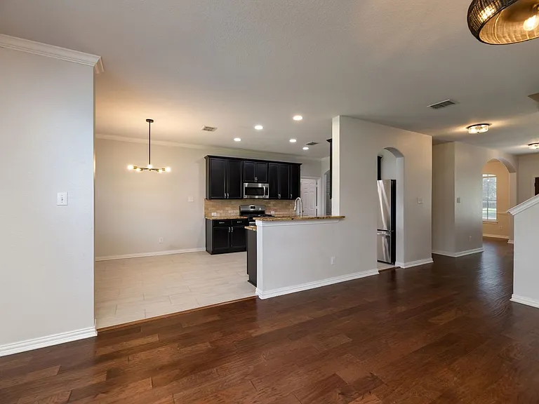 404 Tarpan Trl — Photo 7