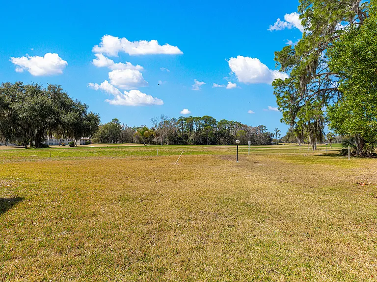 15203 Sandalwood Dr #203 — Photo 33