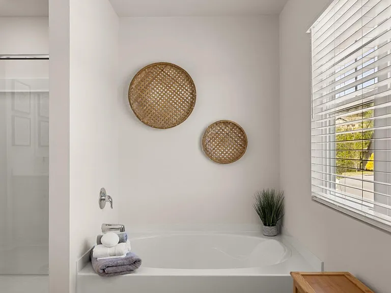 487 Stoneybrook Dr — Photo 15