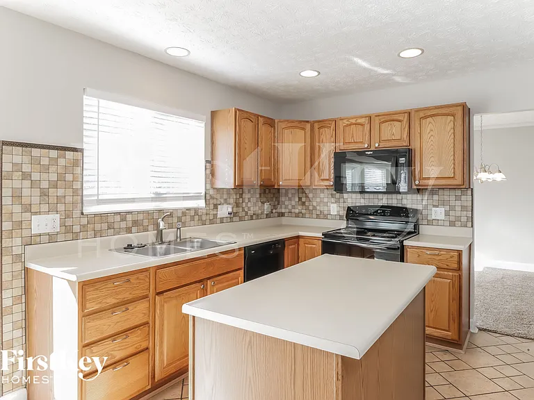 1165 Beargrass Way — Photo 6