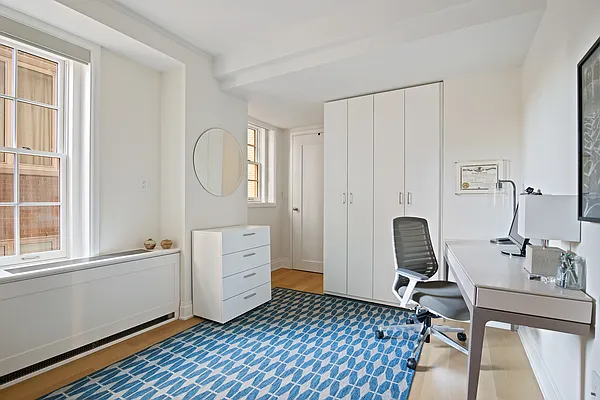 Sold by Corcoran | media 6