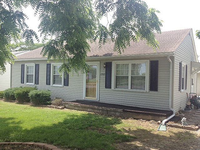 1st image of 4903 Graham Ln