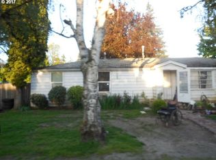 450 SW Dennis Ave, Hillsboro, OR 97123