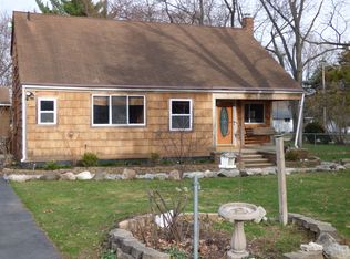 3205 Massena St, Commerce Township, MI