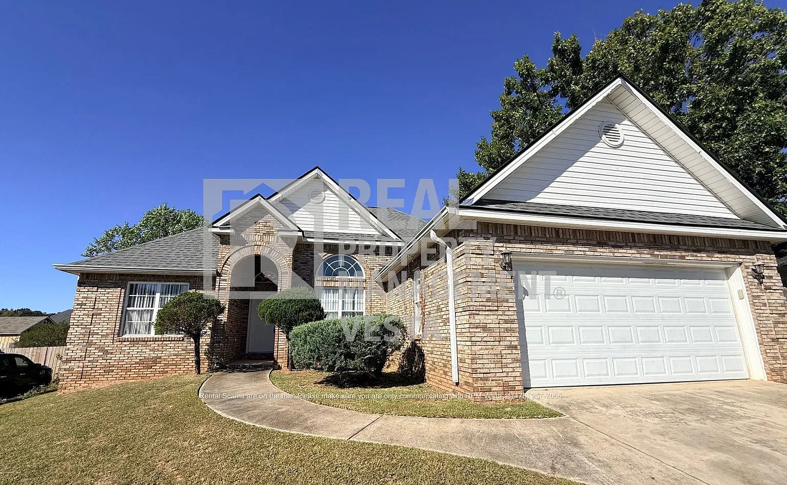 3 bed, 2.0 bath, 1602 sqft, $1,850 — Photo 1