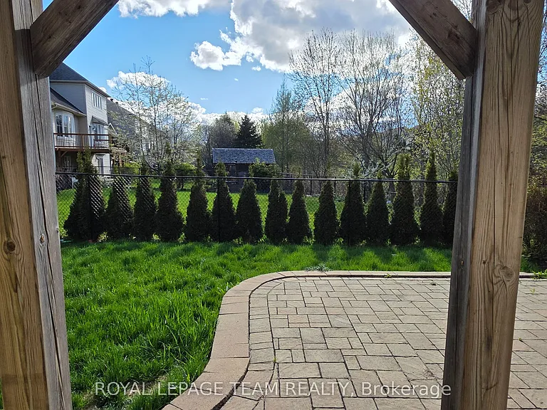 2714 Grand Vista Cir — Photo 25