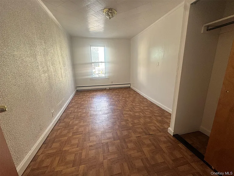 10124 Jamaica Ave — Photo 4