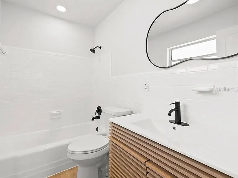13388 1st St E #A — Photo 7