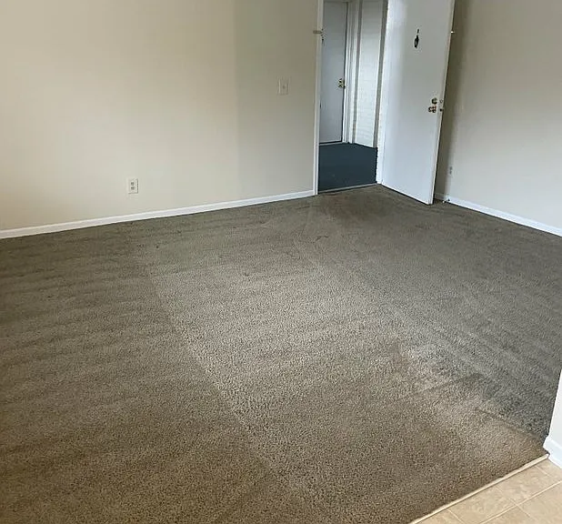 Lakewood Apartments — Photo 11