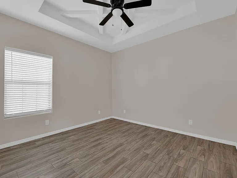 1013 La Pointe Ave #3 — Photo 27