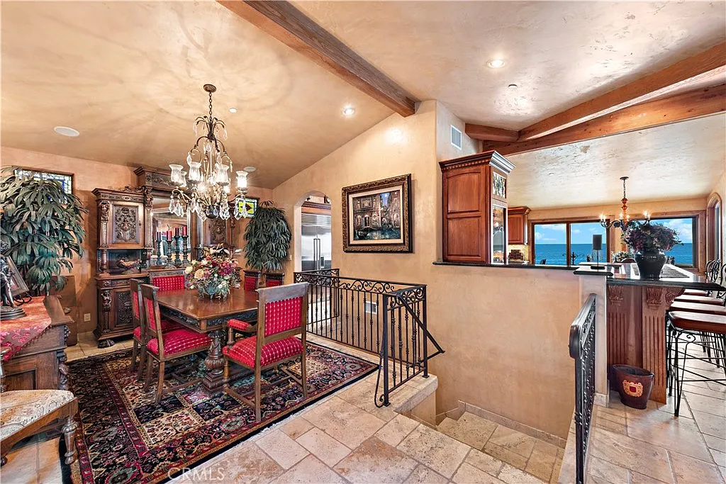 4 bed, 3.5 bath, 3799 sqft, $25,000 — Photo 4