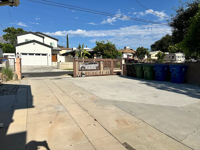10635 Langmuir Ave — Photo 48
