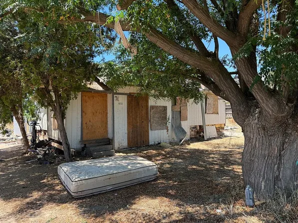 3213 N Polk Ave, Fresno, CA 93722