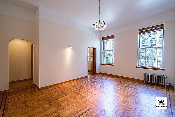 1st image of 60 E 7th St APT 5A