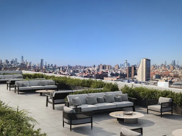 126 Sandford Street image 23 of 27