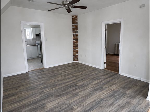 5th image of 126 Newton Ave #B