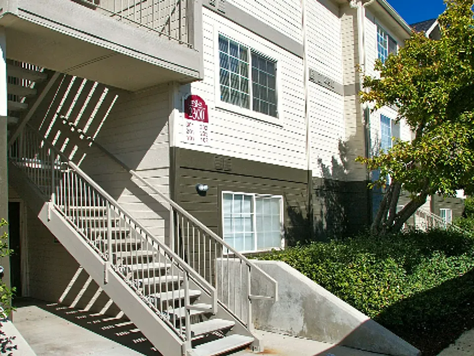 203 - Brookside Apartments