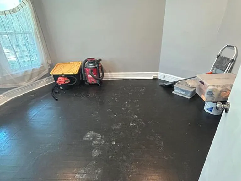 472 Hudson Ave #1 — Photo 9