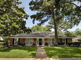 12330 Broken Bough Dr, Houston, TX 77024