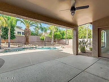 5910 E Woodridge Dr — Photo 15