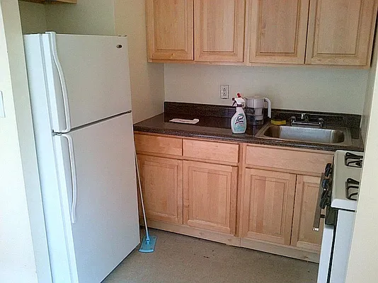 Rented by Bohemia Realty Group | media 11