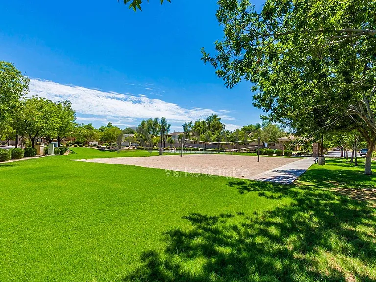 1384 S Sabino Dr — Photo 40